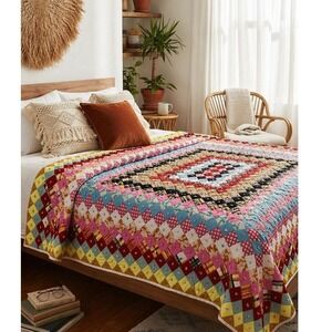 Vintage Style Scrap Quilt Full Queen 90x84 Colorblock Patchwork Throw